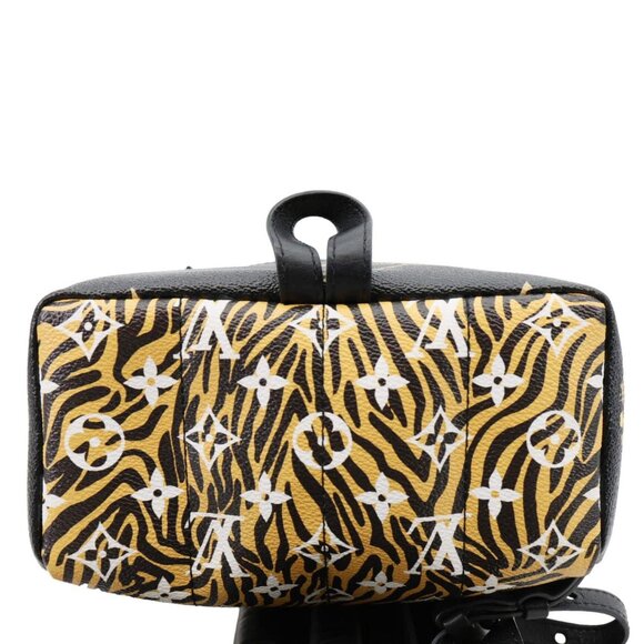 Louis Vuitton  Palm Springs Jungle PM Monogram Giant Canvas Backpack Black - Picture 5 of 13